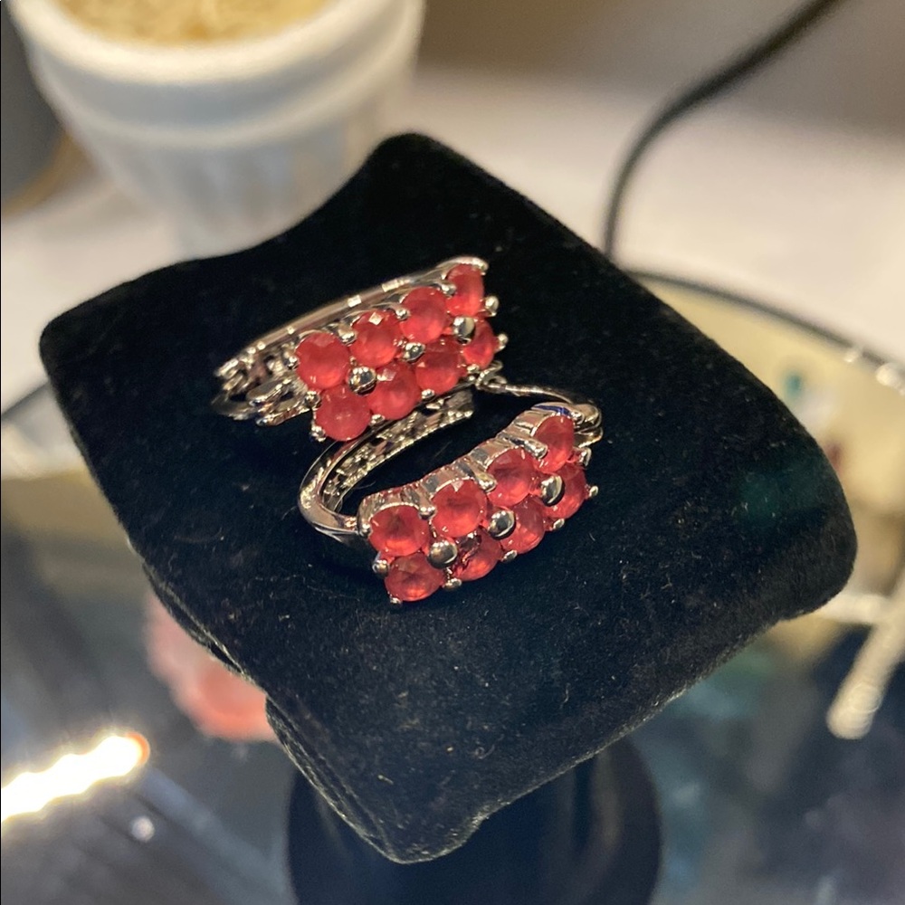 16 Elegant Natural Rubies & 925 Silver  Earrings